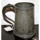 A Georgian pewter tankard