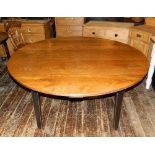 5 foot diameter old farmhouse oak dining table seats 6