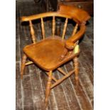Smokers bow or captain's chair in fruitwood