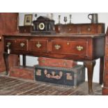 Georgian 3-drawer oak dresser with cabriole legs and rear up stand with 5 spice drawers