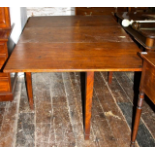 Georgian gate leg mahogany dining table (upstairs)