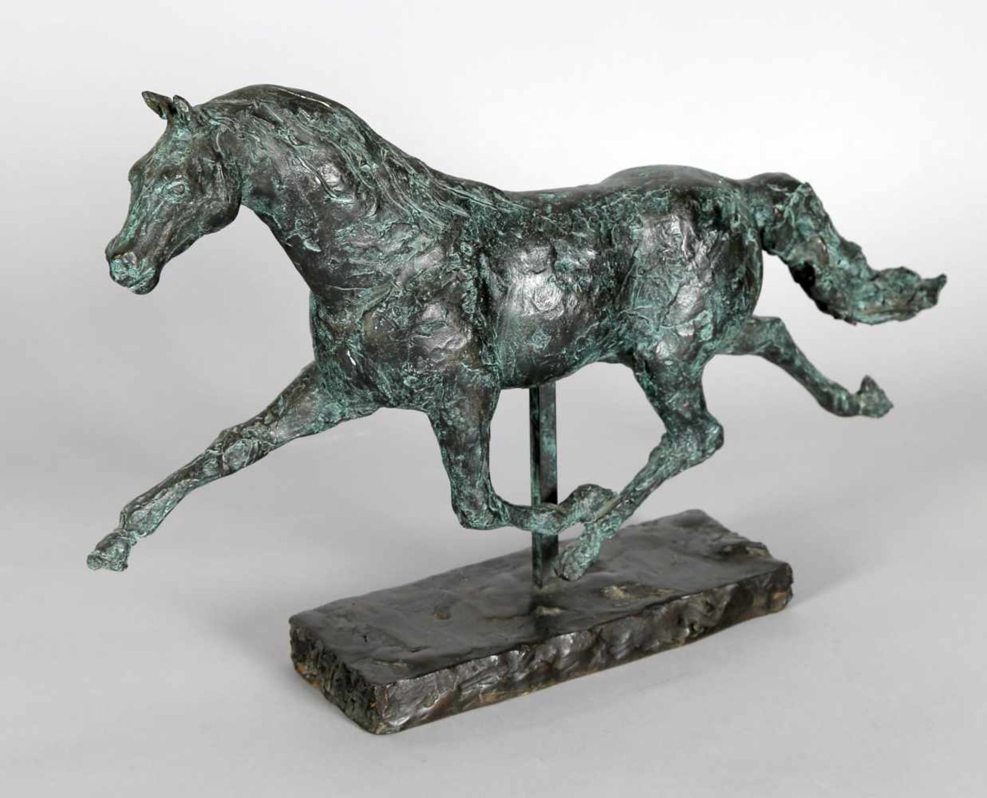 Hans Schröder (Saarbrücken 1930-2010 Saarbrücken)Traber, 1988, Bronze, grüne Patina, durch