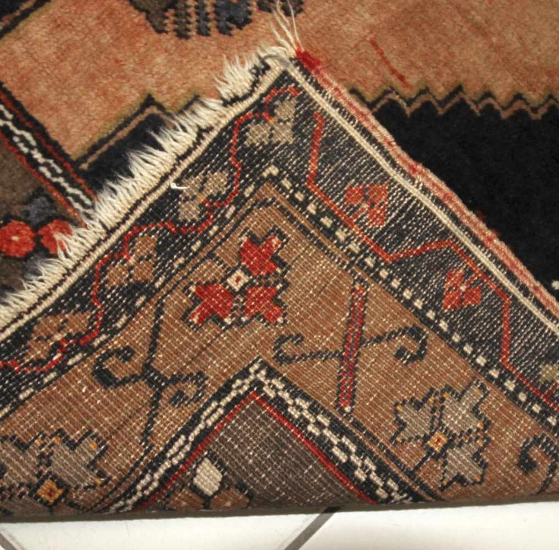 Yakyali, Türkei, Anatolien, 2. Hälfte 20. Jh.aus Wolle geknüpft, ausgefallen schöner Bauernteppich - Bild 2 aus 2