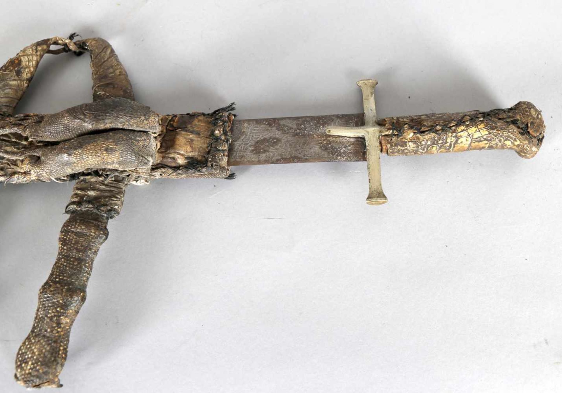 Kaskara-Schwert, der Beni Amer, Sudan, 19. Jh.lange zweischneidige Eisenklinge, beidseitig mit