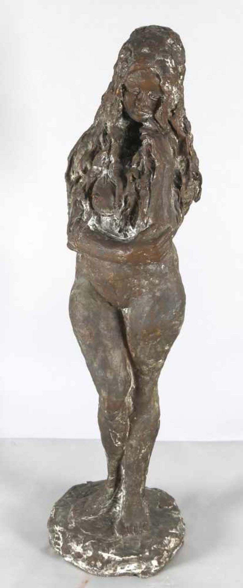 Hans Schröder (Saarbrücken 1930-2010 Saarbrücken)Stehender weiblicher Akt, Bronze, 1980er Jahre,