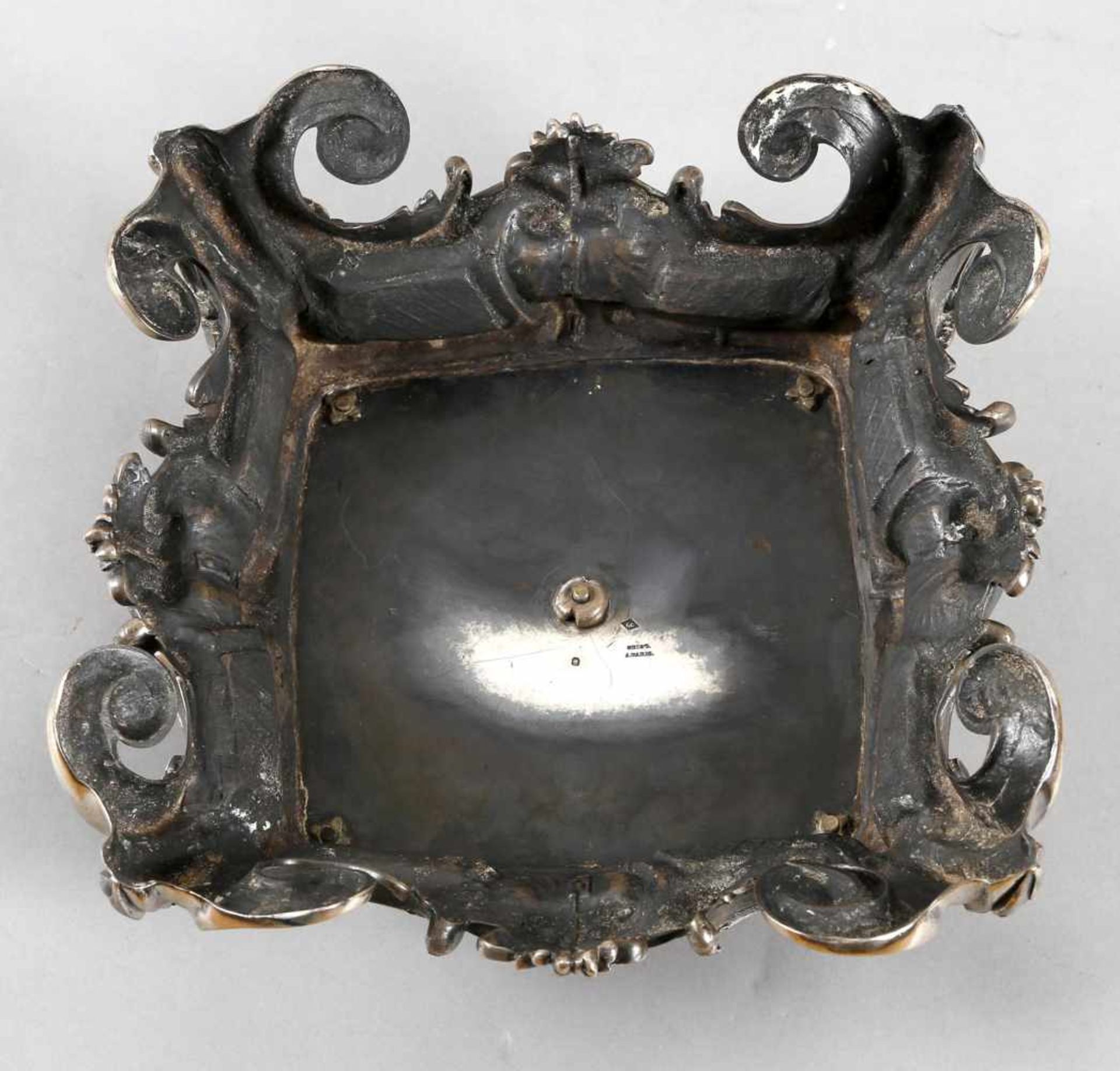 Prunkschale aus Silber, Odiot A. Paris, 2. Drittel 19. Jh.Silber getrieben und gegossen, Teile - Bild 5 aus 7
