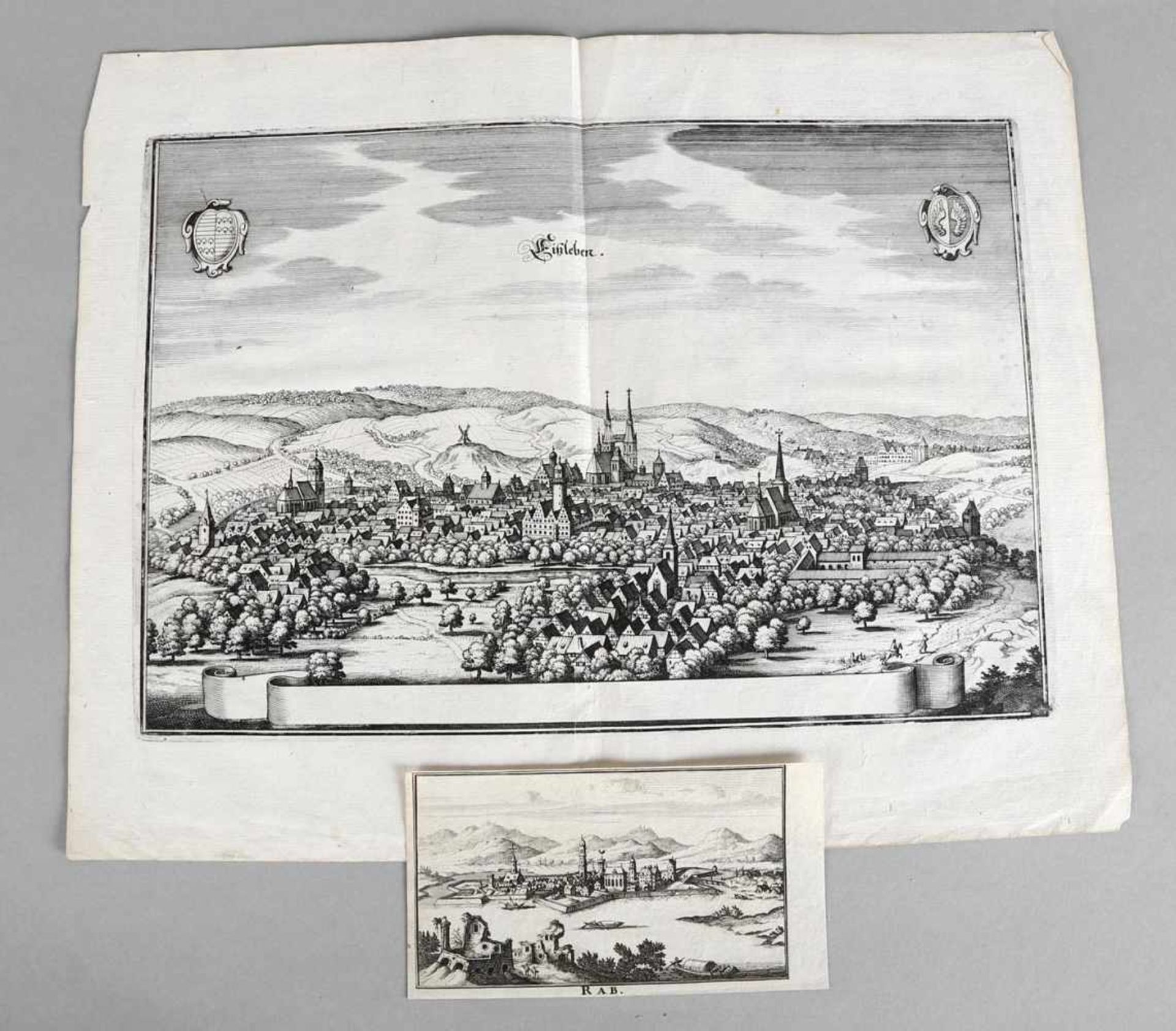 Eisleben, doppelblattgroßer Kupferstich von Merian, um 164523,7 x 34,5 auf 31,5 x 39,8 cm, kräftiger