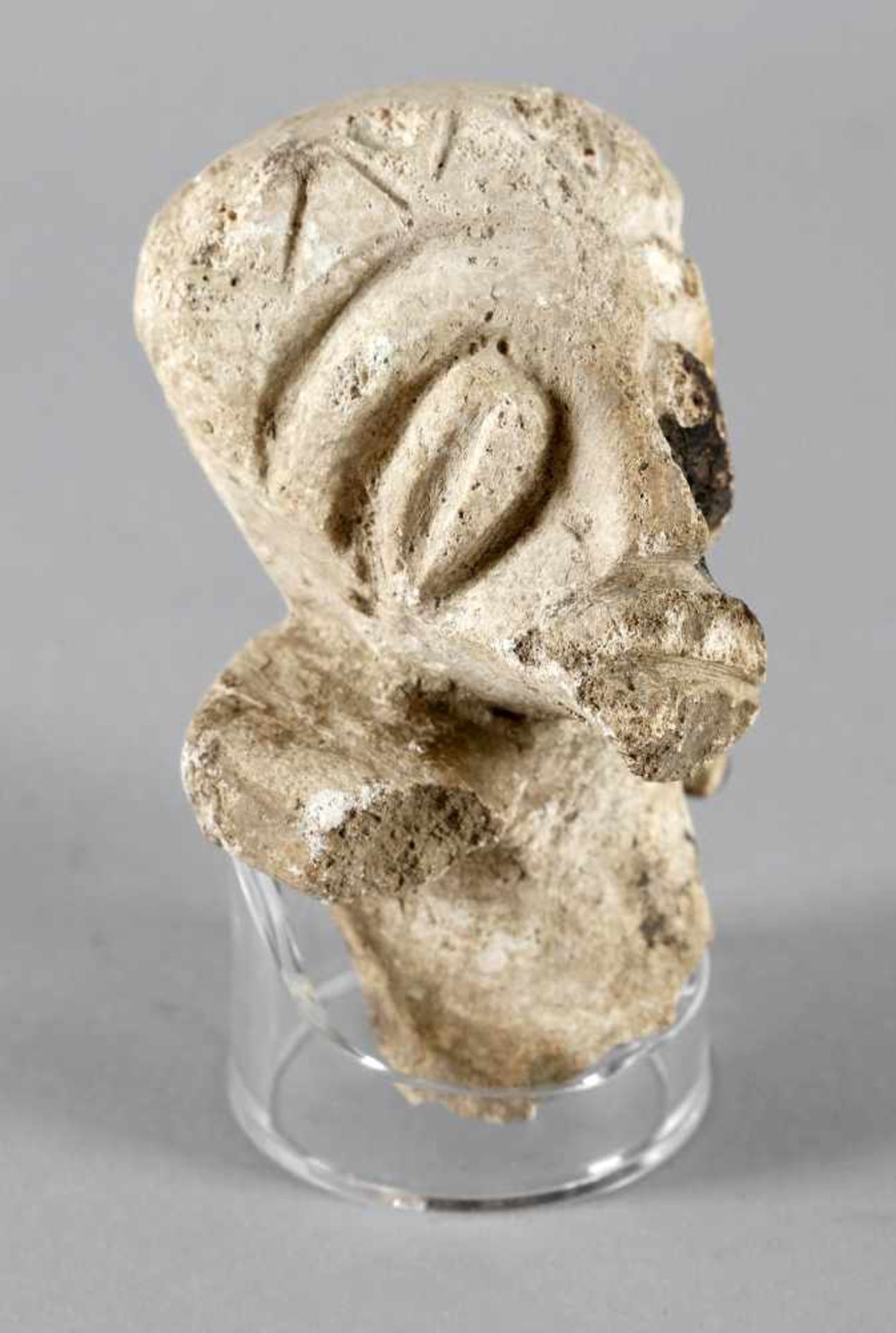 Kopf (Fragment) aus einem Knochen geschnitzt, Kultur der Taino, Dominikanische Republik, ca. 1000- - Bild 2 aus 2
