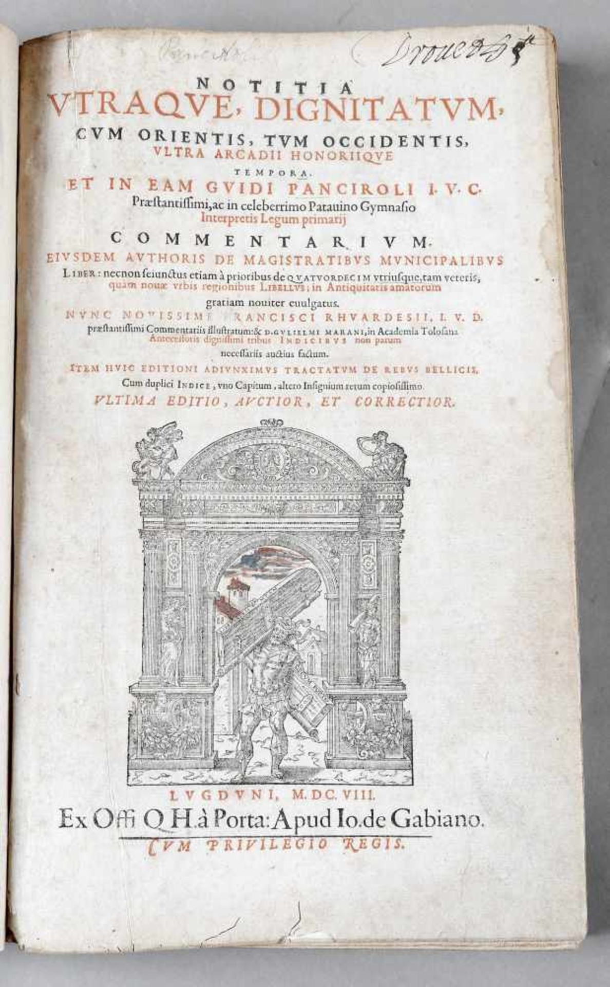 "Panciroli Rerum Memorabilium", Lyon, 1608massiver Ledereinband mit Goldprägung, 35 x 23 cm, ca. 250