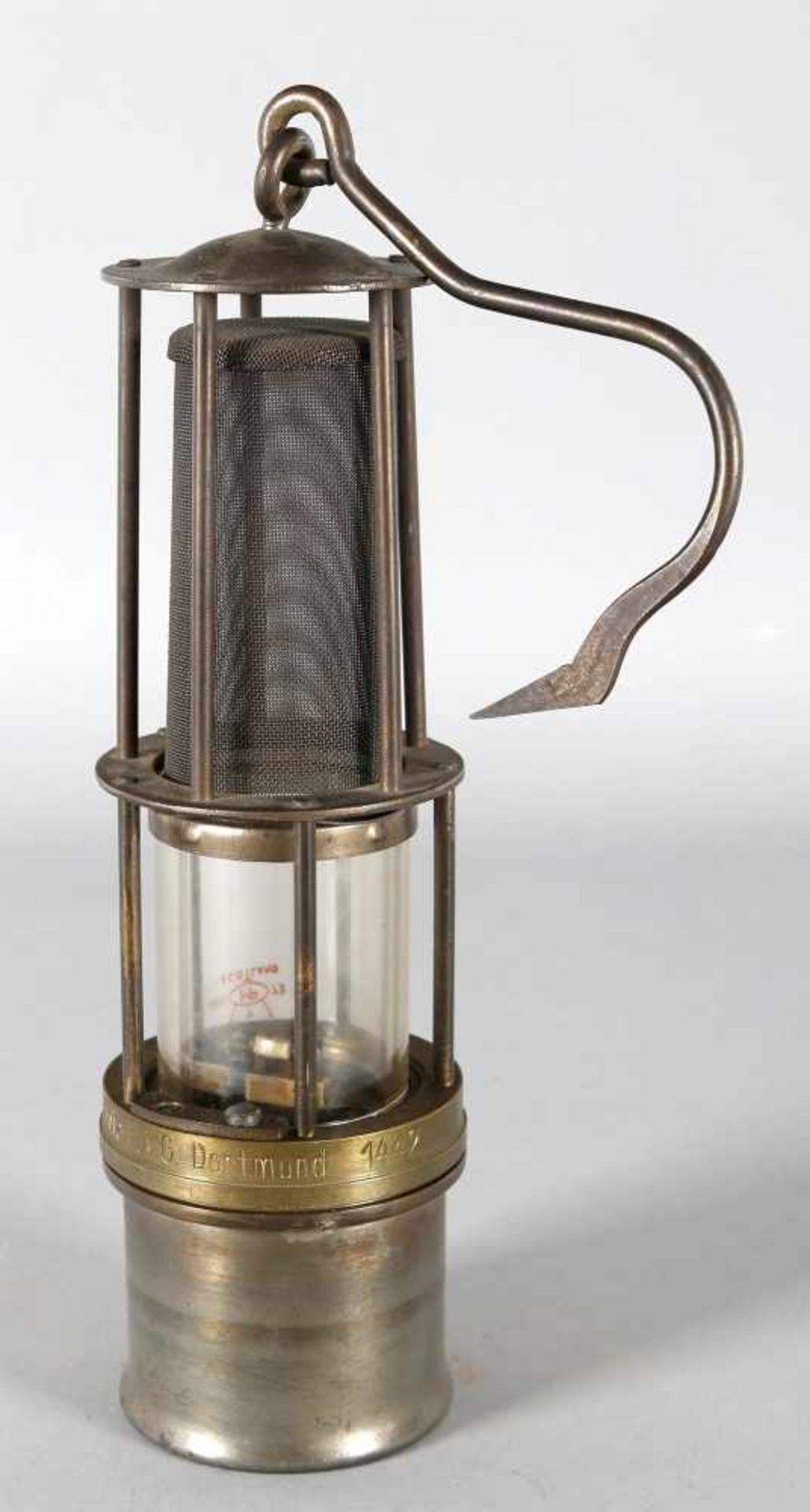 Benzinwetterlampe, Concordia E.A.G.Dortmund Typ 1442, nach 1950 Eisen und Messing, Elektrozündung