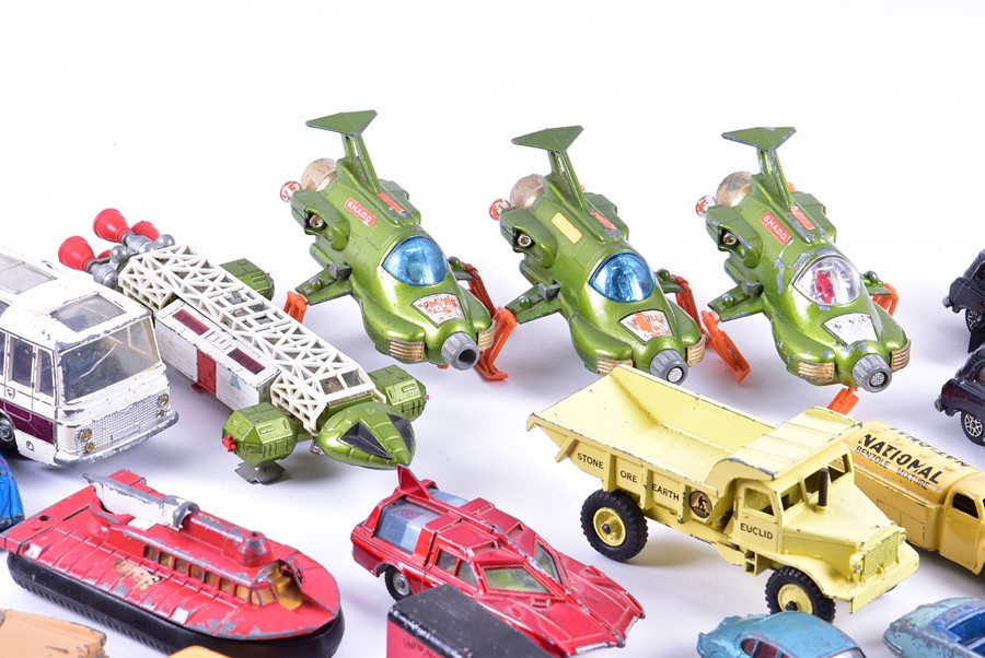 A good collection of mid-20th century loose and playworn Dinky diecast vehicles to include UFO - Image 4 of 14