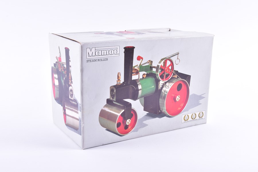 A Mamod model steam roller in original box, appears unused. - Image 6 of 14