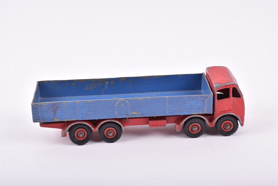 Two loose and playworn 905 Dinky Foden Flat Truck with Chains in green and maroon, together with - Image 10 of 22