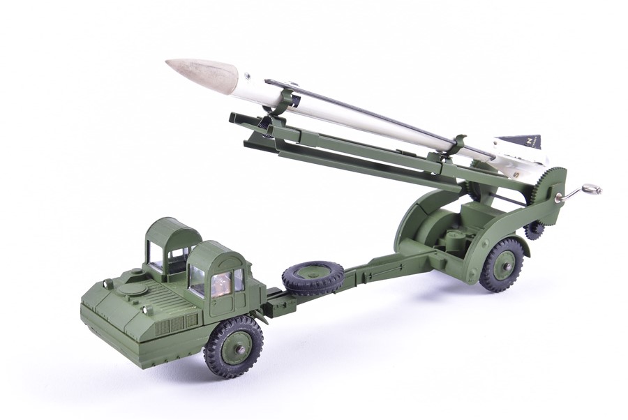 A Dinky Supertoys 666 Missile Erector Vehicle with Corporal Missile & Launching Platform together - Image 7 of 20