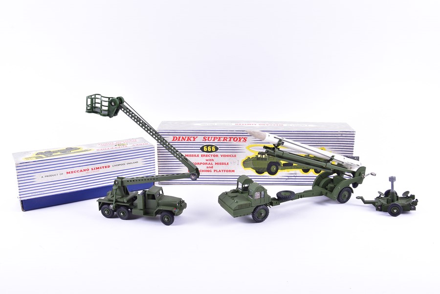 A Dinky Supertoys 666 Missile Erector Vehicle with Corporal Missile & Launching Platform together - Image 11 of 20