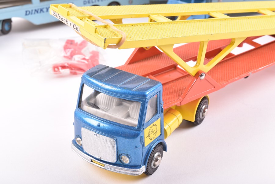 A boxed Dinky Toys 974 AEC Hoynor Car Transporter together with two loose Dinky 582 Pullmore Car - Image 3 of 6