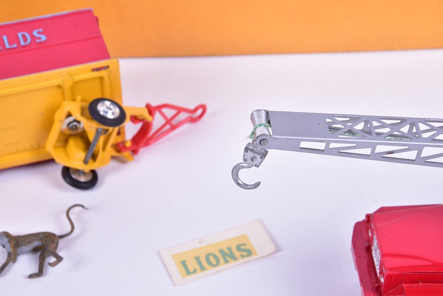 A Corgi Major Toys No 12 Gift set Chipperfield's Circus Crane Truck & Cage (with toy plastic - Image 8 of 16