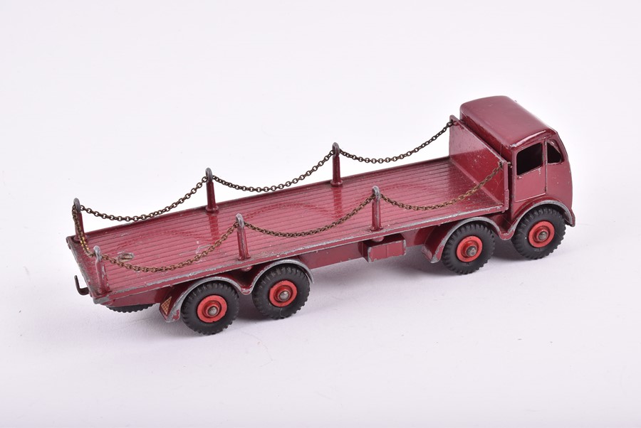 Two loose and playworn 905 Dinky Foden Flat Truck with Chains in green and maroon, together with - Image 4 of 22