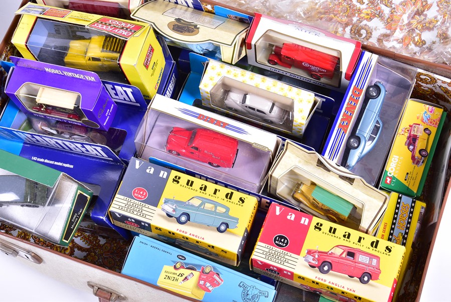 A large quantity of mint and boxed diecast vehicles to include TV show models (eg. Heartbeat, Only - Image 7 of 8