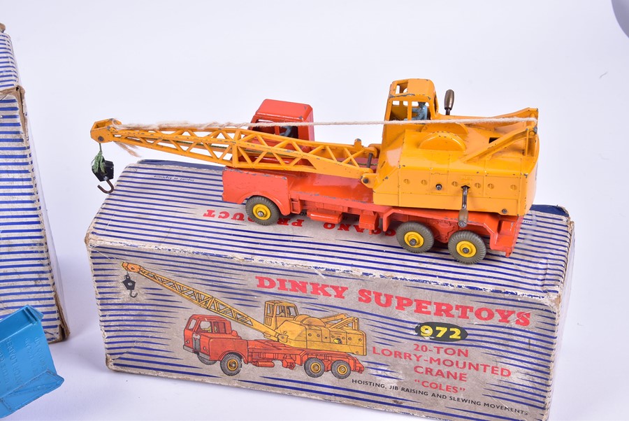 A Dinky Supertoys 964 Elevator Loader together with a 956 Turntable Fire Escape and a 972 20-Ton - Image 5 of 7