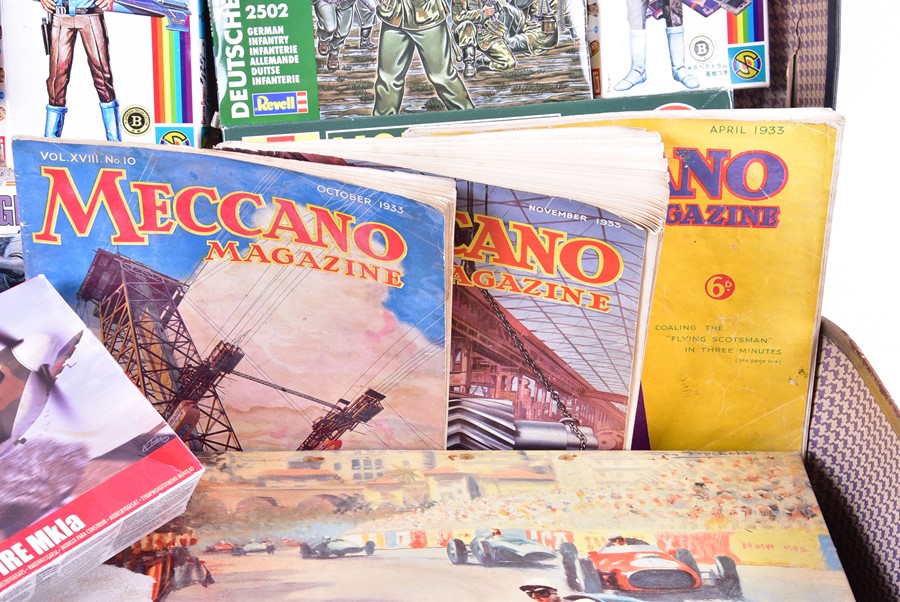 A mid-20th century Scalextric Grand Prix Series Model Motor Racing Set in original box, together - Image 4 of 18