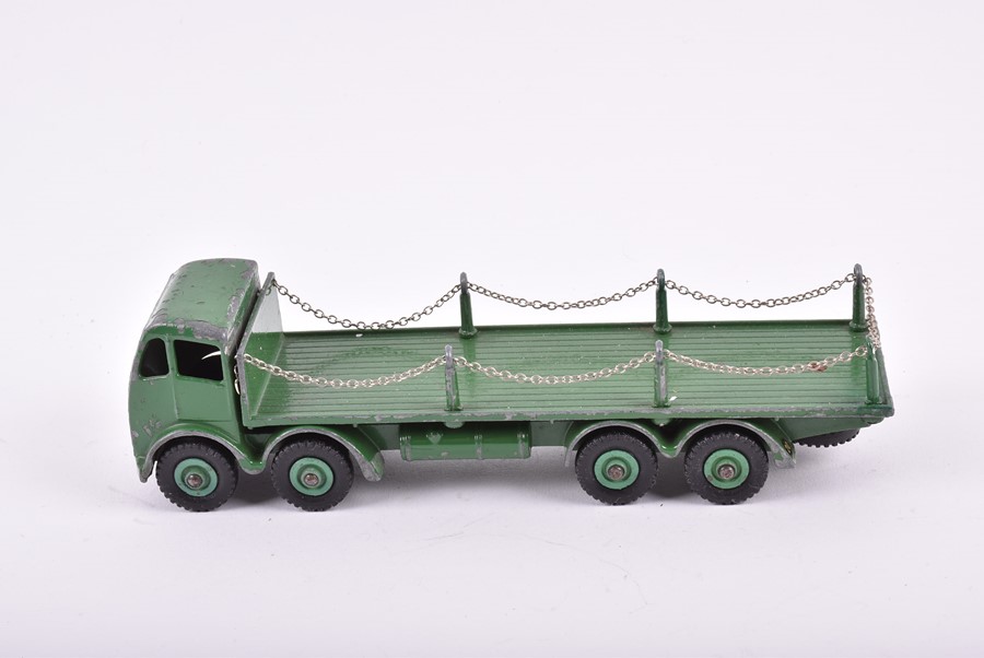 Two loose and playworn 905 Dinky Foden Flat Truck with Chains in green and maroon, together with - Image 16 of 22