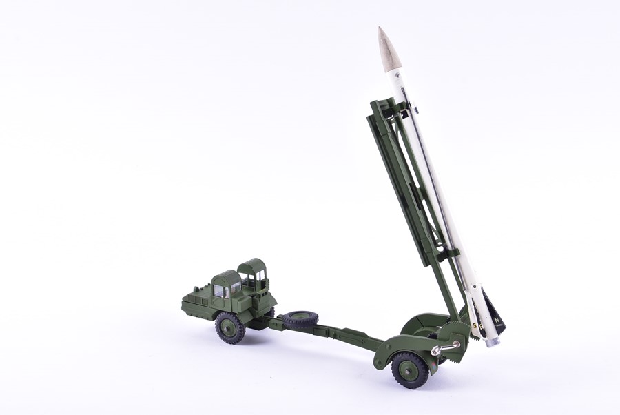 A Dinky Supertoys 666 Missile Erector Vehicle with Corporal Missile & Launching Platform together - Image 9 of 20