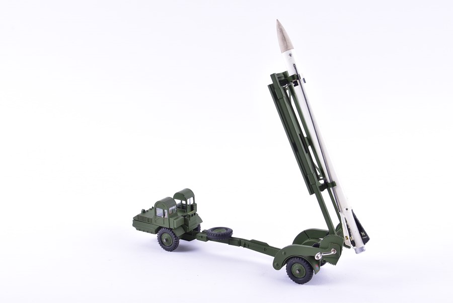 A Dinky Supertoys 666 Missile Erector Vehicle with Corporal Missile & Launching Platform together - Image 19 of 20