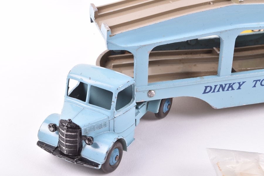 A boxed Dinky Toys 974 AEC Hoynor Car Transporter together with two loose Dinky 582 Pullmore Car - Image 4 of 6