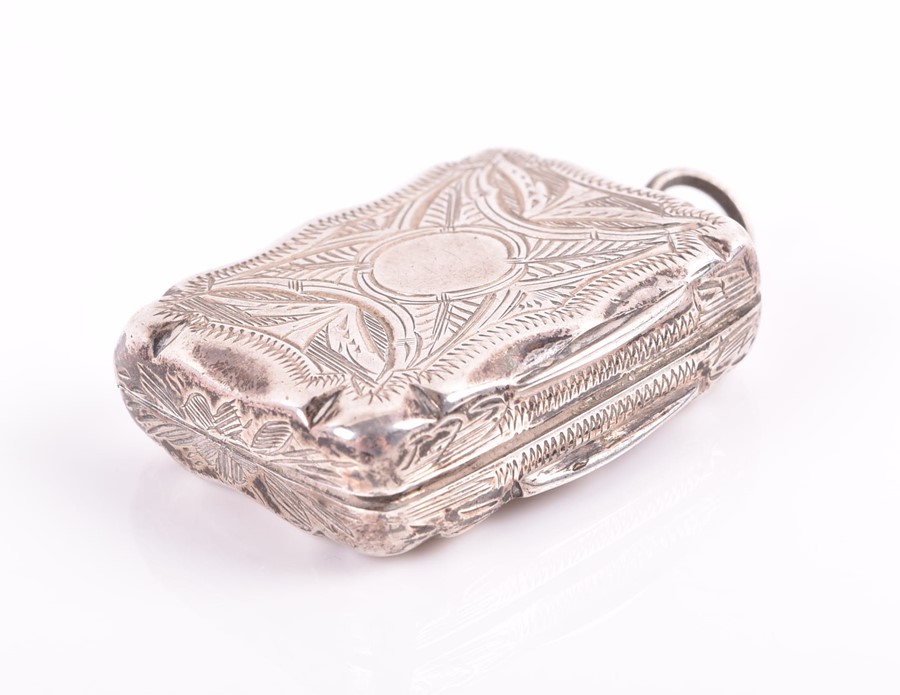 An Edwardian silver cigarette case Chester 1903, by William Neale, of curved form with carry chain - Image 10 of 13