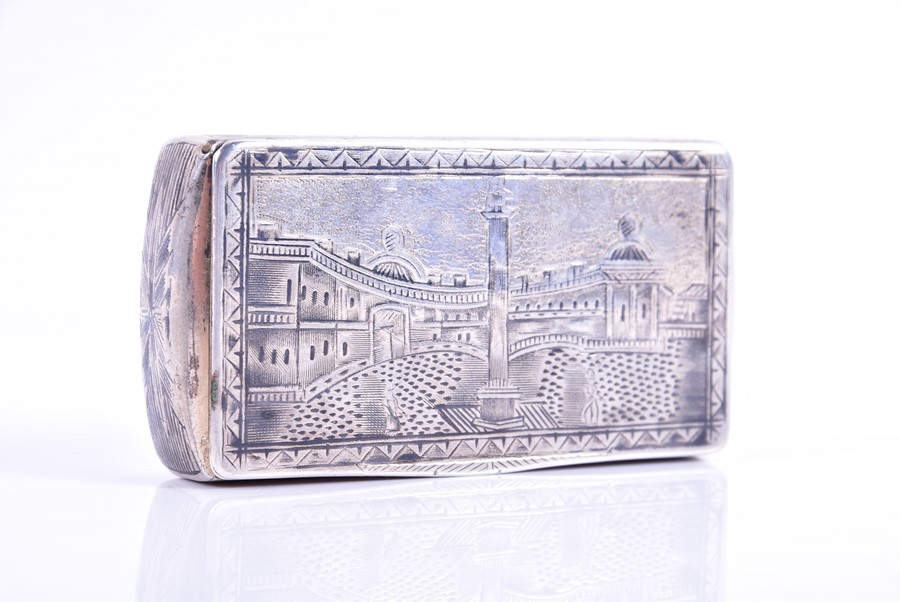 A Russian silver niello snuff box 1836, by Karl Protorius, Moscow, with architectural scenes, 2.7