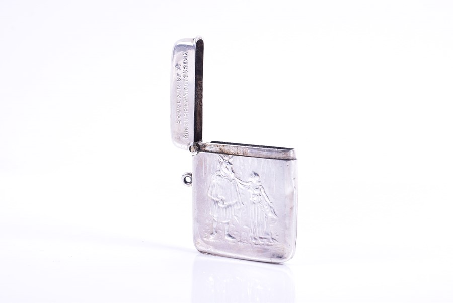 A early 20th century silver vesta London 1905, Goldsmiths and Silversmiths Company, inscribed '