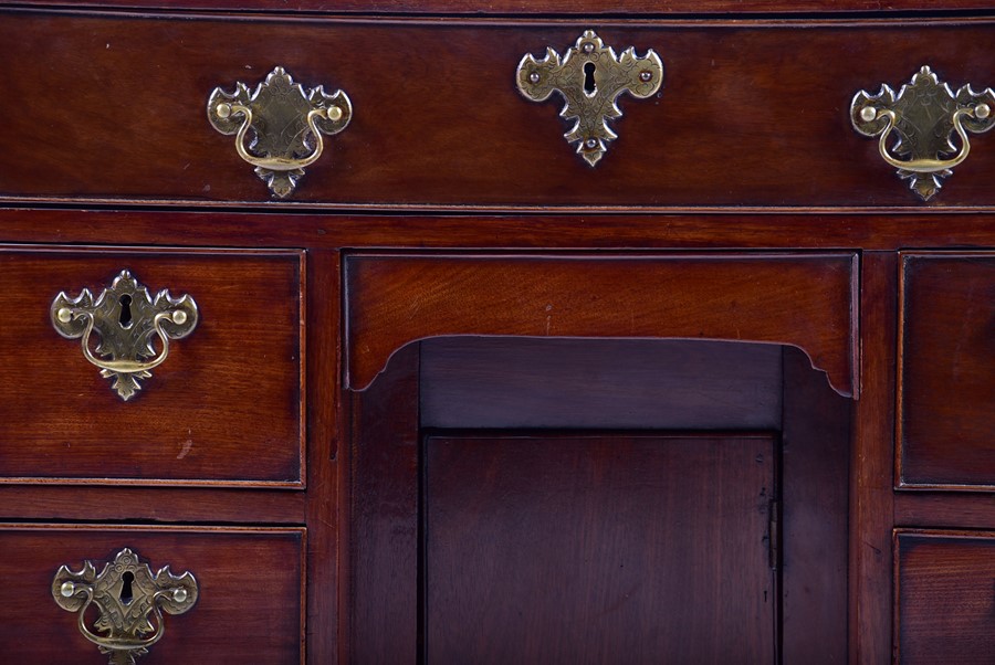 A George II mahogany knee hole desk of small proportions the rectangular top above an arrangement of - Image 5 of 6