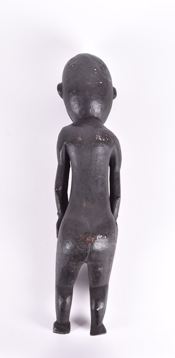 A carved African fertility sculpture modelled as an animalistic figure, 31.5 cm high, together - Image 3 of 20