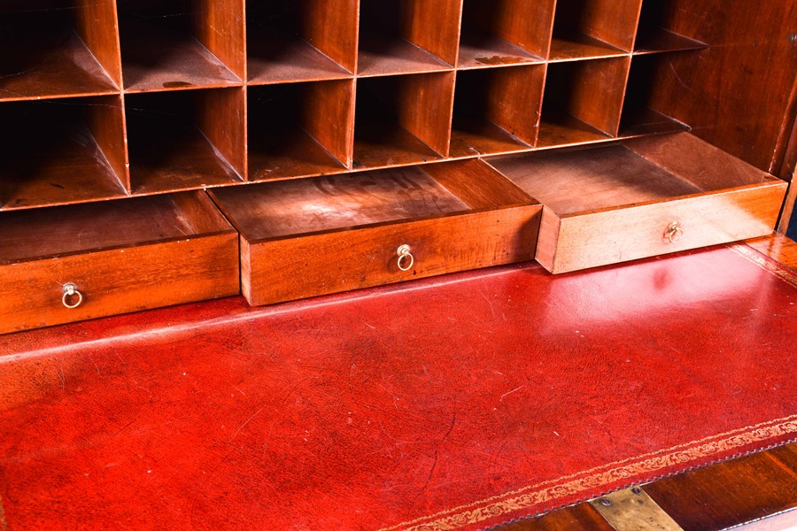 A George III period mahogany desk secretaire in the manner of Thomas Chippendale, the drop front top - Image 11 of 24