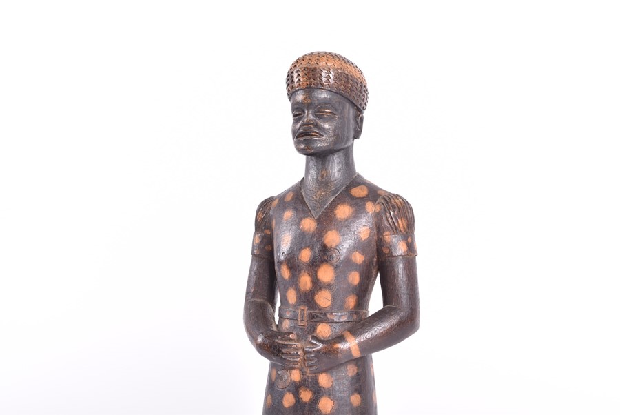 A carved African fertility sculpture modelled as an animalistic figure, 31.5 cm high, together - Image 12 of 20