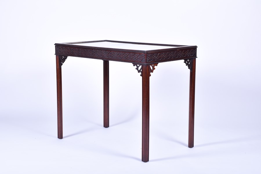 An Edwardian mahogany bijouterie table with carved frieze and glazed cover, on four shaped square - Image 4 of 10