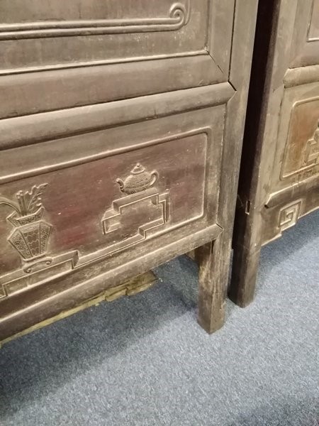 A pair of early 20th century Chinese hardwood cabinets with brass mounts, the panelled doors with - Image 17 of 18