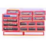 A collection of Hornby Railways boxed OO Gauge coaches and rolling stock comprising R4284 Royal