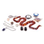 A group of jewellery and silver items  to include a 9ct yellow gold and banded agate brooch, a 9ct