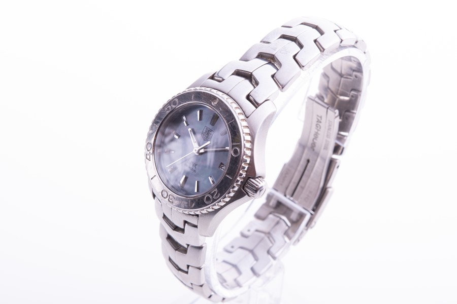 A ladies Tag Heuer Link stainless steel wristwatch the blue mother-of-pearl dial with baton hour - Image 5 of 6