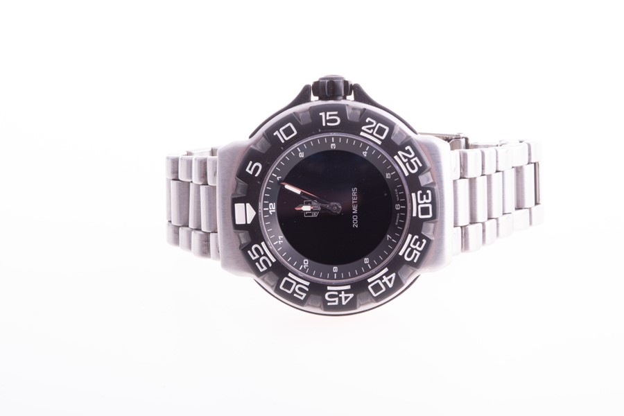 A Tag Heuer Digi 2000 digital stainless steel wristwatch the black semi-digital dial with analogue - Image 3 of 7