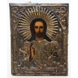 Ikone (Russland, Ende 19. Jh.)"Christus Pantokrator". Tempera/Holz mit versilbertem Metalloklad. Nur