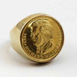 Medaillienring.585/000 und 980/000 GG, 8,7 g. Besetzt mit Medaille "Richard Wagner 1813-1883". RW