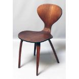 Cherner, Norman (1920 Brooklyn 1987), wohlWohl ein früher Prototyp des Cherner Side Chairs.