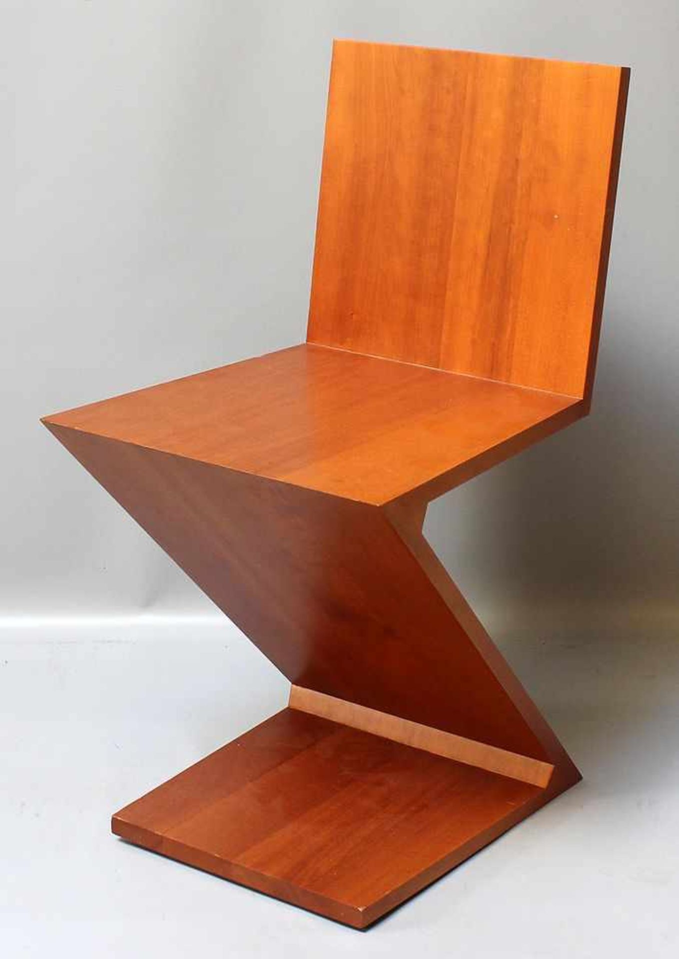 Rietveld, Gerrit Thomas (1888 Utrecht 1964)Geometrischer Stuhl "Zig-Zag", bestehend aus vier