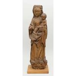 Unbekannter Künstler (17./18. Jh.)Skulptur (Fragment) Madonna mit Kind. Holz, geschnitzt. Besch.,