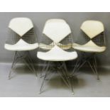 Eames, Charles und Ray (19071978 / 19121988)Vier Stühle "Wire Chair DKX". Gestell aus Metall,