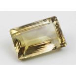 Citrin, 194,85 ct.Rechteckig facettiert. L. Farbzonen, Kanten/Ecken teils min. best.