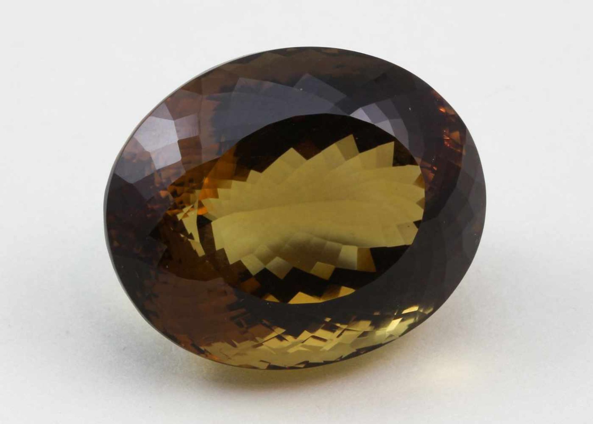 Großer, cognacfarbener Citrin, 160,1 ct.Oval facettiert. Ca. 3x 3,7x 2,5 cm.- - -19.33 % buyer's